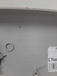 ACABAMENTO COLUNA CINTO TRAS DIREITO DISCOVERY 3 06 DETALHE