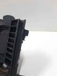 SUPORTE BATERIA LADO ESQUERDO DISCOVERY 3 2.7 2006 A 2009