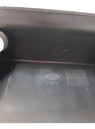 ACABAMENTO CENTRAL SUPERIOR PORTA MALAS DISCOVERY 3 06 A 09