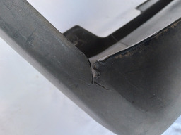 PARACHOQUE TRASEIRO UNO 1984 A 2003 DETALHE