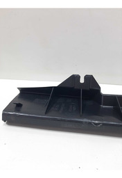 SUPORTE ACABAMENTO DIREITO PORTA MALA DISCOVERY 3 2006 A 09