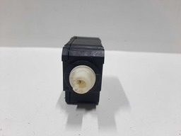 MOTOR TRAVA ELETRICA PORTINHOLA TANQUE DISCOVERY3 2006  2009