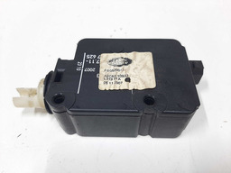 MOTOR TRAVA ELETRICA PORTINHOLA TANQUE DISCOVERY3 2006  2009