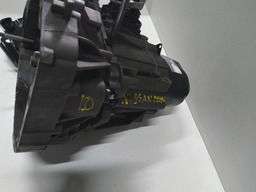 CAIXA CAMBIO NISSA MARCH VERSA 1.0 16V 2011 A 2015