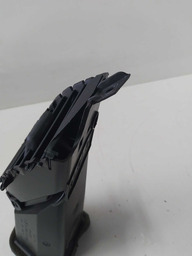 DIFUSOR DE AR ESQUERDO FORD KA SEDAN  2015 A 2021 DETALHE 