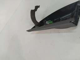 ACABAMENTO INTERNO RETROVISOR DIREITO DISCOVERY 3 DETALHE