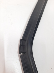 PESTANA SUPERIOR CROMADA TRAS DIREITA FUSION 2014/18 DETALHE