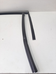 PESTANA SUPERIOR CROMADA TRAS DIREITA FUSION 2014/18 DETALHE