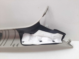 ACABAMENTO COLUNA PARABRISA ESQUERDO FUSION TITANIUM 2017