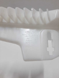 SUPORTE FIXAÇÃO ACABAMENTO COLUNA DIREITO FUSION TIT. 2017