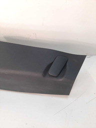 MOLDURA LATERAL BANCO TRAS ESQUERDO FUSION TITANIUM 2017