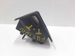 PUXADOR INTERNO TAMPA TRASEIRA FUSION TITANIUM 2017 DETALHE