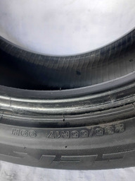 PNEU BRIDGESTONE DUELER 235/55R17 DESGASTADO