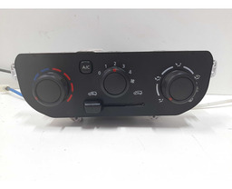 Comando De Ar Condicionado Renault Kwid 2017 A 2021