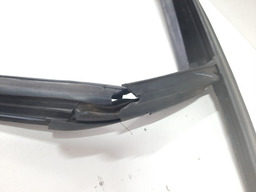 CANALETA PESTANA DIANTEIRA DIREITA KWID 2017 A 21 DETALHE