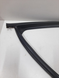 CANALETA PESTANA DIANTEIRA DIREITA KWID 2017 A 21 DETALHE