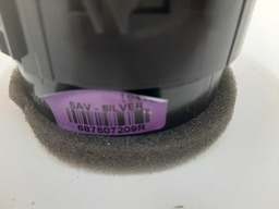 DIFUSOR DE AR LATERAL ESQUERDO RENAULT KWID 2017 A 2021