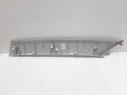 ACABAMENTO DIREITO COLUNA PARABRISA RENAULT KWID 2017 A 21