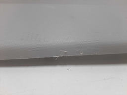 ACABAMENTO DIREITO COLUNA PARABRISA RENAULT KWID 2017 A 21