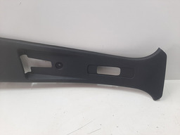 ACABAMENTO COLUNA LADO DIREITO RENAULT KWID 2017 A 21