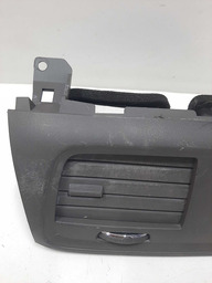 DIFUSOR AR CENTRAL CHEVROLET SPIN 2012 A 16 DETALHE DE USO