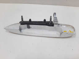 MAÇANETA EXTERNA TRASEIRA DIREITA SPIN 2014 DETALHE DE USO