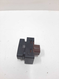 BOTAO TRAVA E DESTRAVA DIANTEIRO DIREITO RENEGADE 2016 A 21