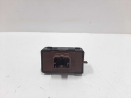 BOTAO TRAVA E DESTRAVA DIANTEIRO DIREITO RENEGADE 2016 A 21