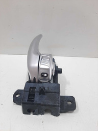 MAÇANETA INTERNA DIANTEIRA DIREITA JEEP RENEGADE 2016 A 21