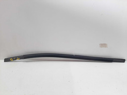 PESTANA PORTA TRASEIRA DIREITA RENEGADE 2016 A 21 DETALHE