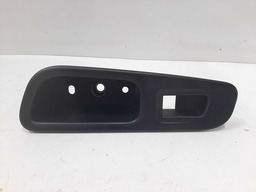 Moldura Comando Vidro Traseiro Esquerdo Renegade 2016 A 21