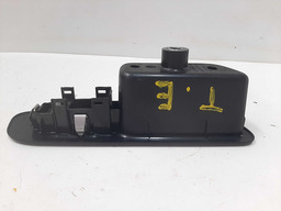 MOLDURA COMANDO VIDRO TRASEIRO ESQUERDO RENEGADE 2016 A 21