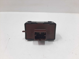 BOTÃO TRAVA DESTRAVA DIANTEIRO ESQUERDO RENEGADE 2016 A 21