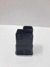 ENTRADA USB AUXILIAR JEEP RENEGADE 2016 2017 2018 ... 2021