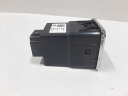 ENTRADA USB AUXILIAR JEEP RENEGADE 2016 2017 2018 ... 2021