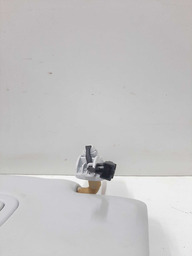 QUEBRA SOL DIREITO JEEP RENEGADE 2016 A 2021 DETALHE