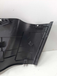 ACABAMENTO COLUNA TRASEIRO DIREITO RENEGADE 16 A 21 DETALHE