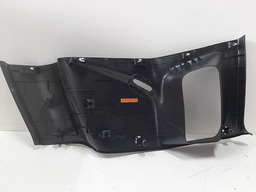 ACABAMENTO COLUNA TRASEIRA ESQUERDA JEEP RENEGADE 2016 A 21