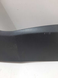 MOLDURA PORTA TRASEIRA DIREITA RENEGADE 16 A 21 DETALHE USO