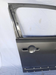 PORTA DIANTEIRA DIREITA JEEP RENEGADE 2016 A 2025 DETALHES