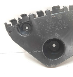 GUIA PARACHOQUE TRASEIRO ESQUERDO RENAULT DUSTER 2015 A 19