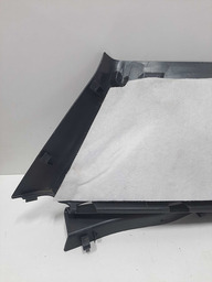 MOLDURA COLUNA TRASEIRA DIREITA RENAULT DUSTER 2015 A 2019