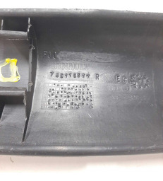 MOLDURA COLUNA PARABRISA DIREITO RENAULT DUSTER 2015 A 2019