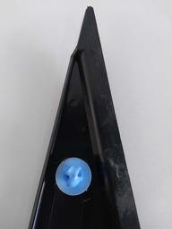 ACABAMENTO PORTA TRAS ESQUERDO RENAULT DUSTER 2015 A 2019