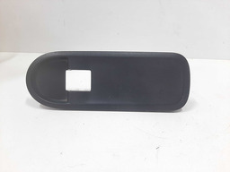 Moldura Comando Dianteiro Direito Vidro Renault Duster 2018