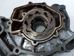 BOMBA DE ÓLEO FORD FOCUS 1.8 16V 2001 A 2008 978M6604A2E