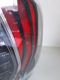 LANTERNA TRASEIRA DIREITA OROCH 2023/