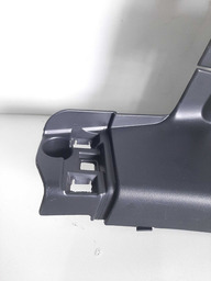 ACABAMENTO COLUNA TRASEIRA ESQUERDA RENAULT OROCH 2022 A 24