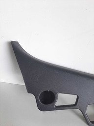 ACABAMENTO COLUNA PORTA TRASEIRA DIREITA RENAULT OROCH 2023