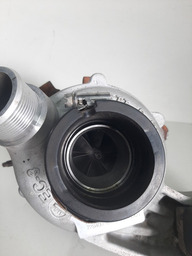 TURBINA ESQUERDA DISCOVERY 4 RANGE ROVER SPORT 3.0 DIE 10/16
